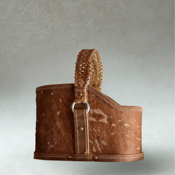 CANASTA DE CUERO CRUDO